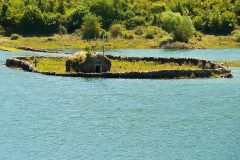 See in Montenegro