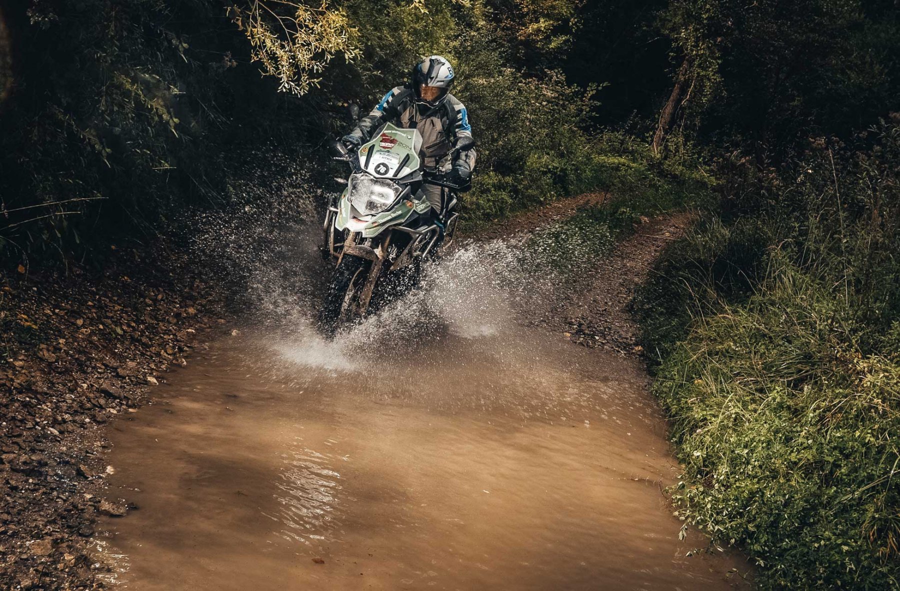 Wasserdurchfahrt Wasserdurchfahrt